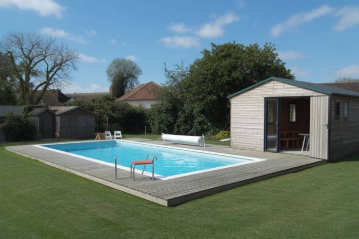 Abris piscine occasion : astuces, contrôles indispensables et erreurs à éviter avant l’achat